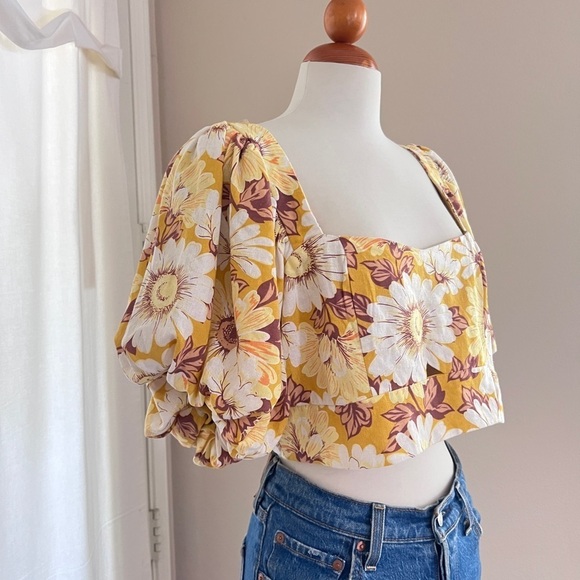 NWT Altar’d State Yellow Linen Blend Floral Crop - Picture 2 of 6